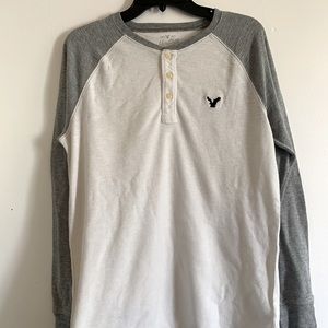 American Eagle Long Sleeve